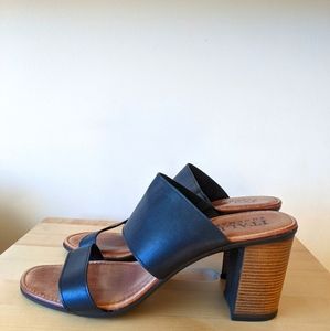 Italian Shoemakers 3-inch block heel black leather